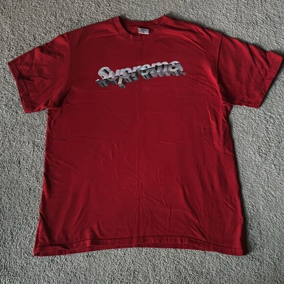 Supreme Chrome Logo Tee Shirt!